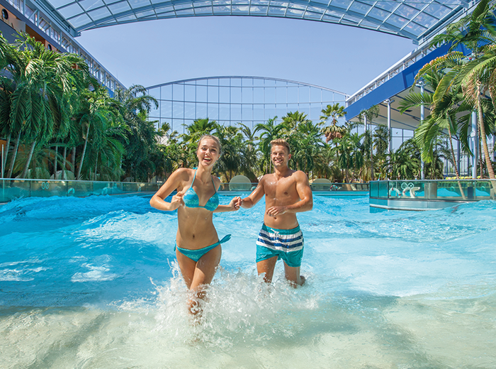 Therme Erding Wellenbad Paar