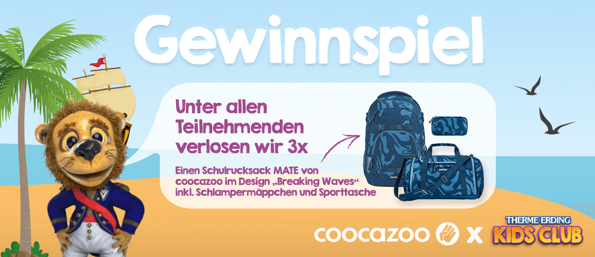 Gewinnspiel von Coocazoo und Therme Erding Kids Club Gewinnspiel-Ankündigung mit Rucksack-Set, Strandhintergrund, Maskottchen und Logos von Coocazoo und Therme Erding Kids Club